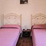 Апартаменты La Titina Casa *